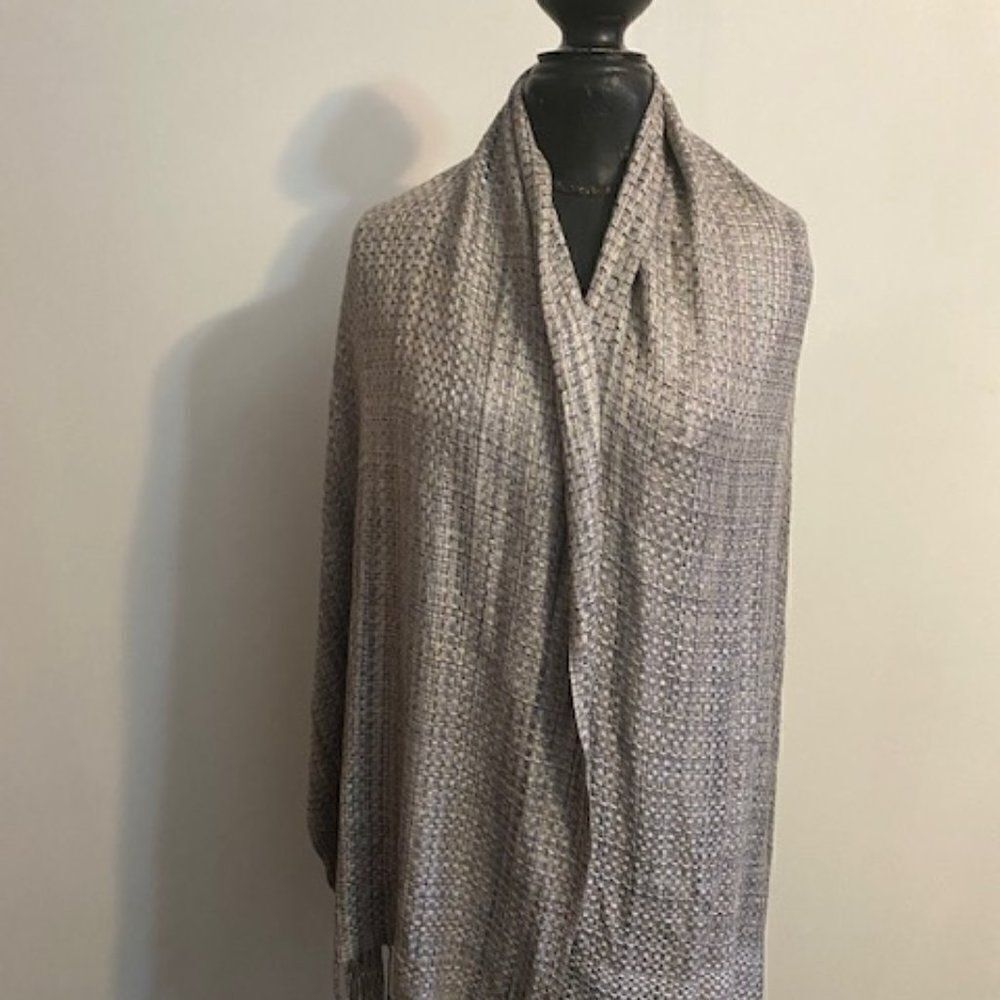 ISA & Stef Neutral Gray/Tan Woven long  scarf with fringes